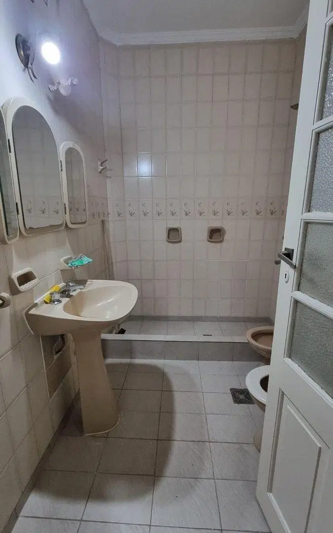VENTA CASA CON DEPARTAMENTO 5