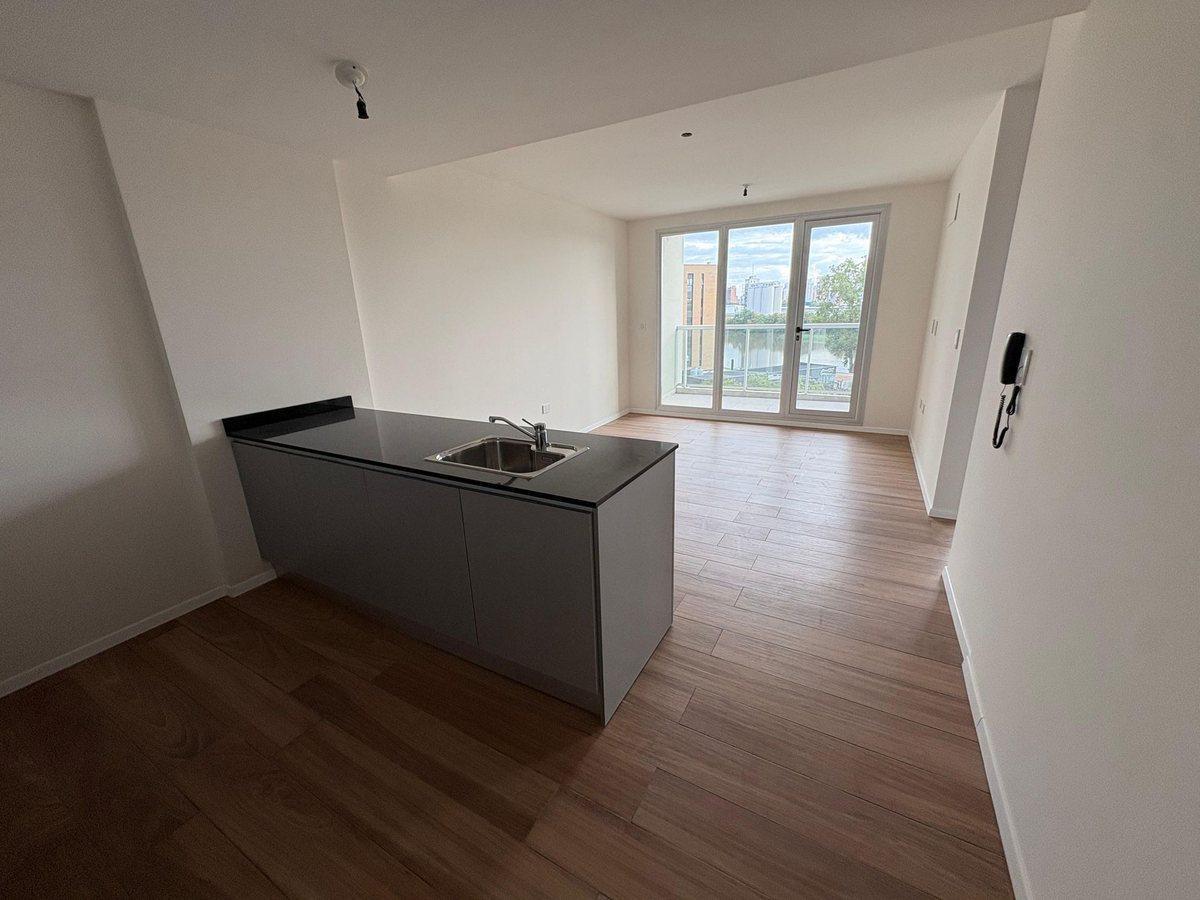 Foto de SE VENDE DPTO 1 DORM EN GARDEN INN II, A ESTRENAR, imagen 3