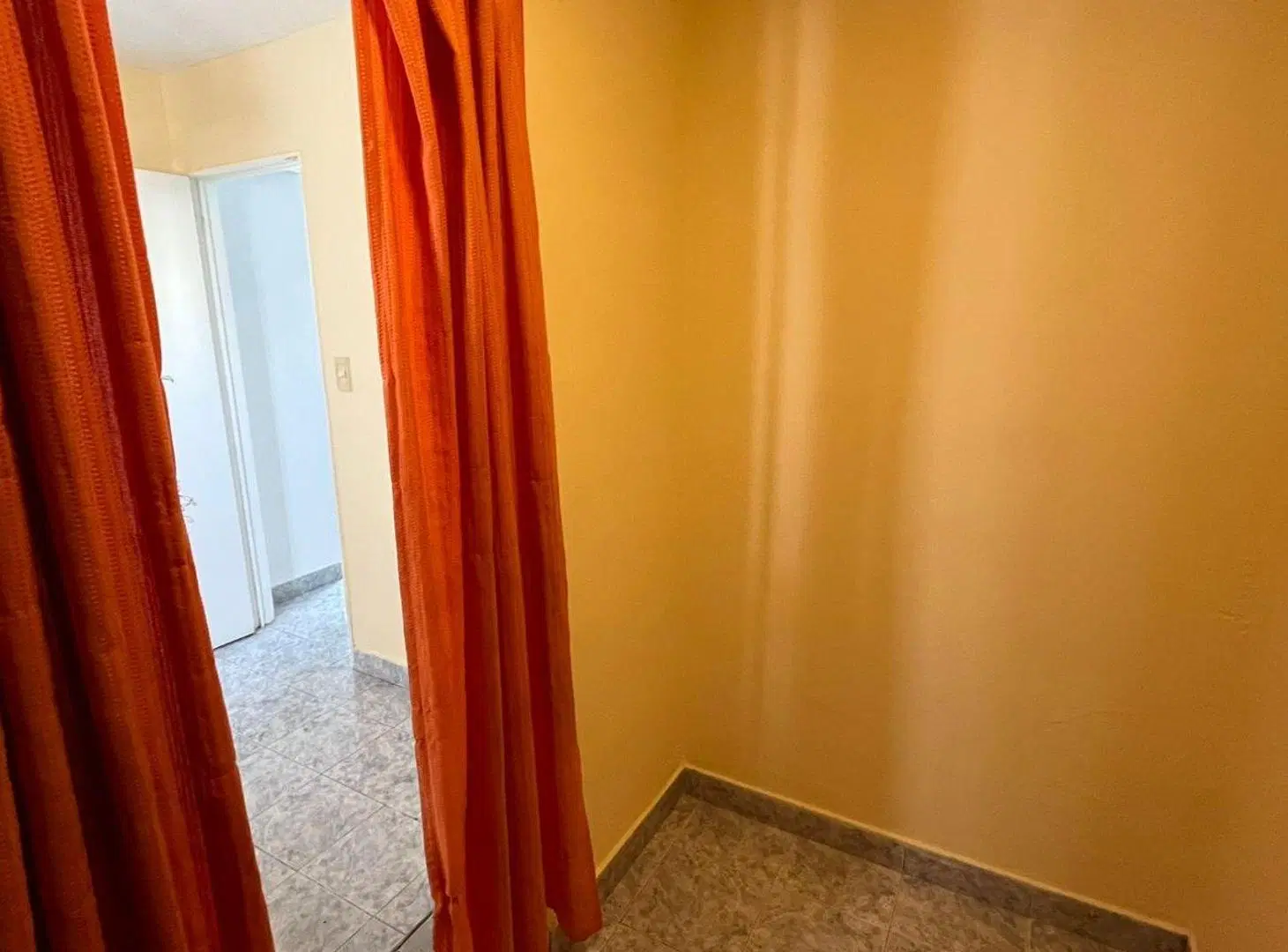 SE ALQUILA DPTO 1 DORMITORIO SOBRE CALLE RIVADAVIA 8