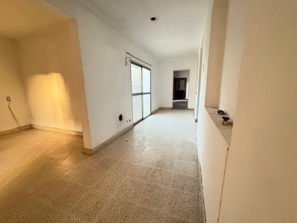CASA FUNCIONAL DOS DORMITORIOS ZONA JERARQUICOS 5