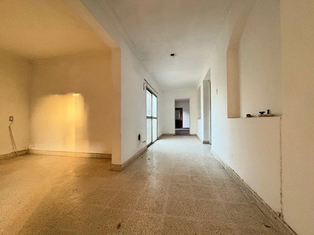 CASA FUNCIONAL DOS DORMITORIOS ZONA JERARQUICOS 4