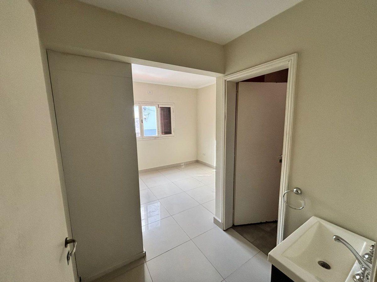 Foto de Dúplex con cochera en venta – Zazpe y Cruz Roja, imagen 4