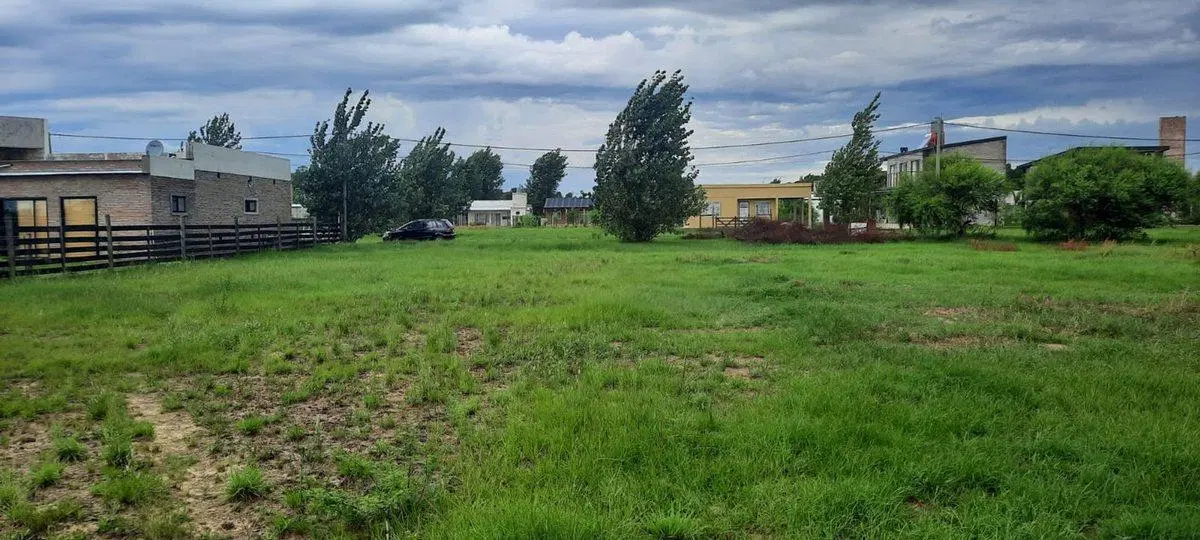 TERRENO EN LAGOS DEL LEYES 2