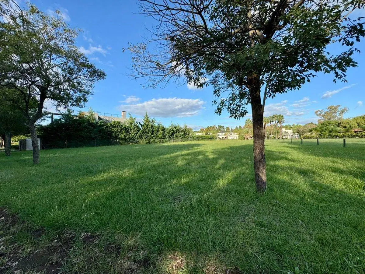 Lote en venta en Barrio Privado Dos Lagunas 4