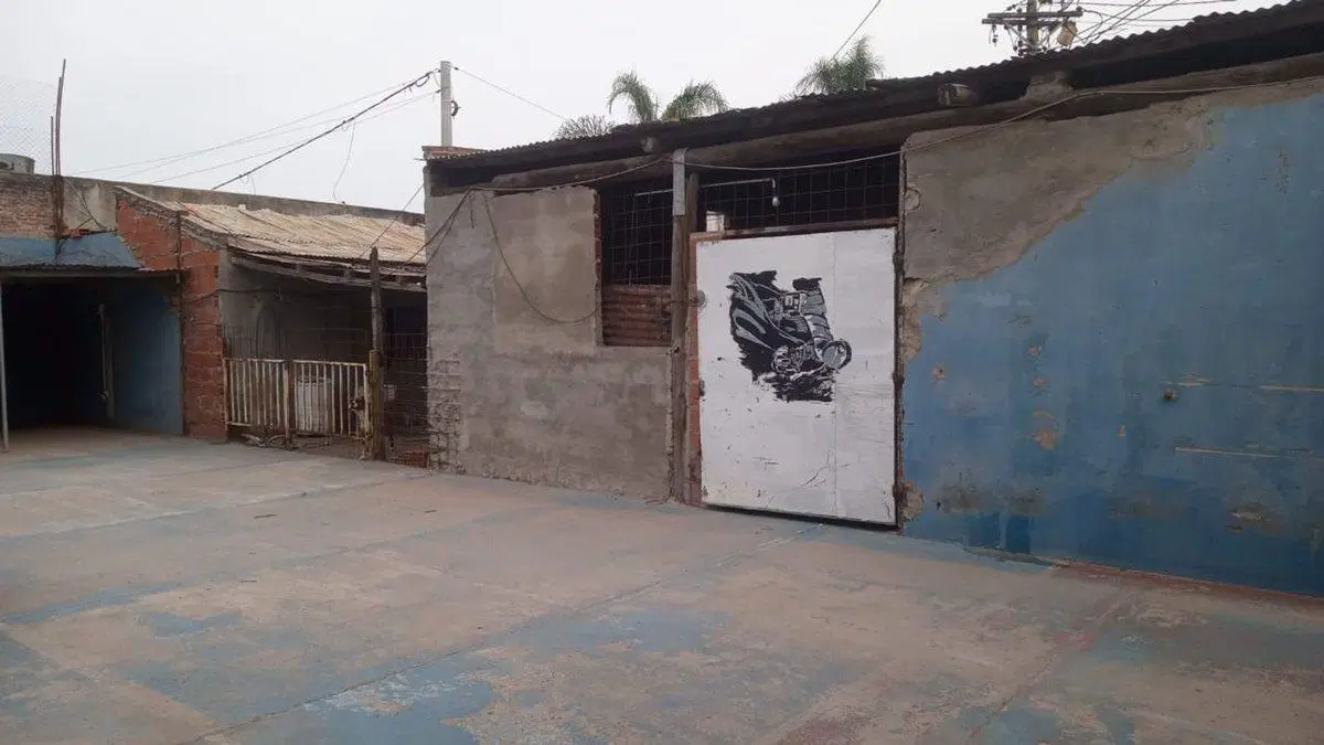 VENTA TERRENO CON MEJORAS EN BLAS PARERA 5