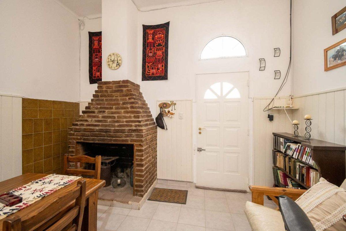 Foto de Venta Casa Rincón a 1 cuadra de la Plaza, imagen 1
