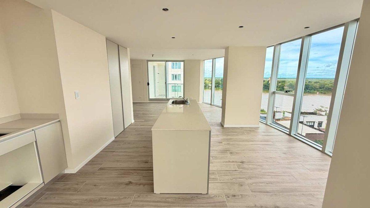 Foto de SE VENDE SEMIPISO DE 4 DORM EN AMARRAS CENTER, imagen 5