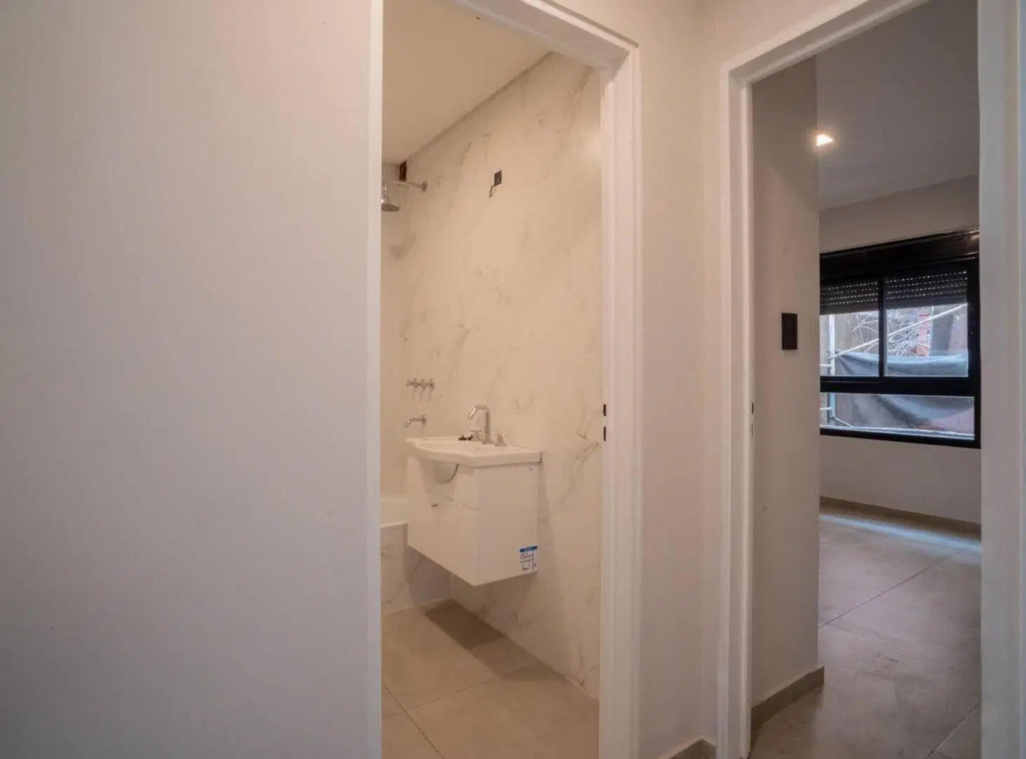 Venta Depto 2 Dorm y Cochera a estrenar Santa Fe 8