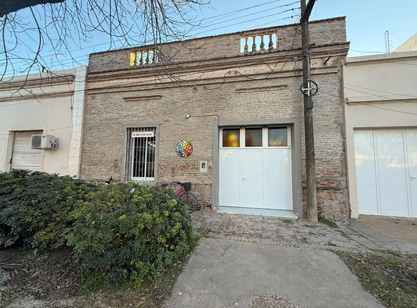 REMAX VENDE LOCAL A 30 MTS PLAZA HUMBERTO PRIMO 2