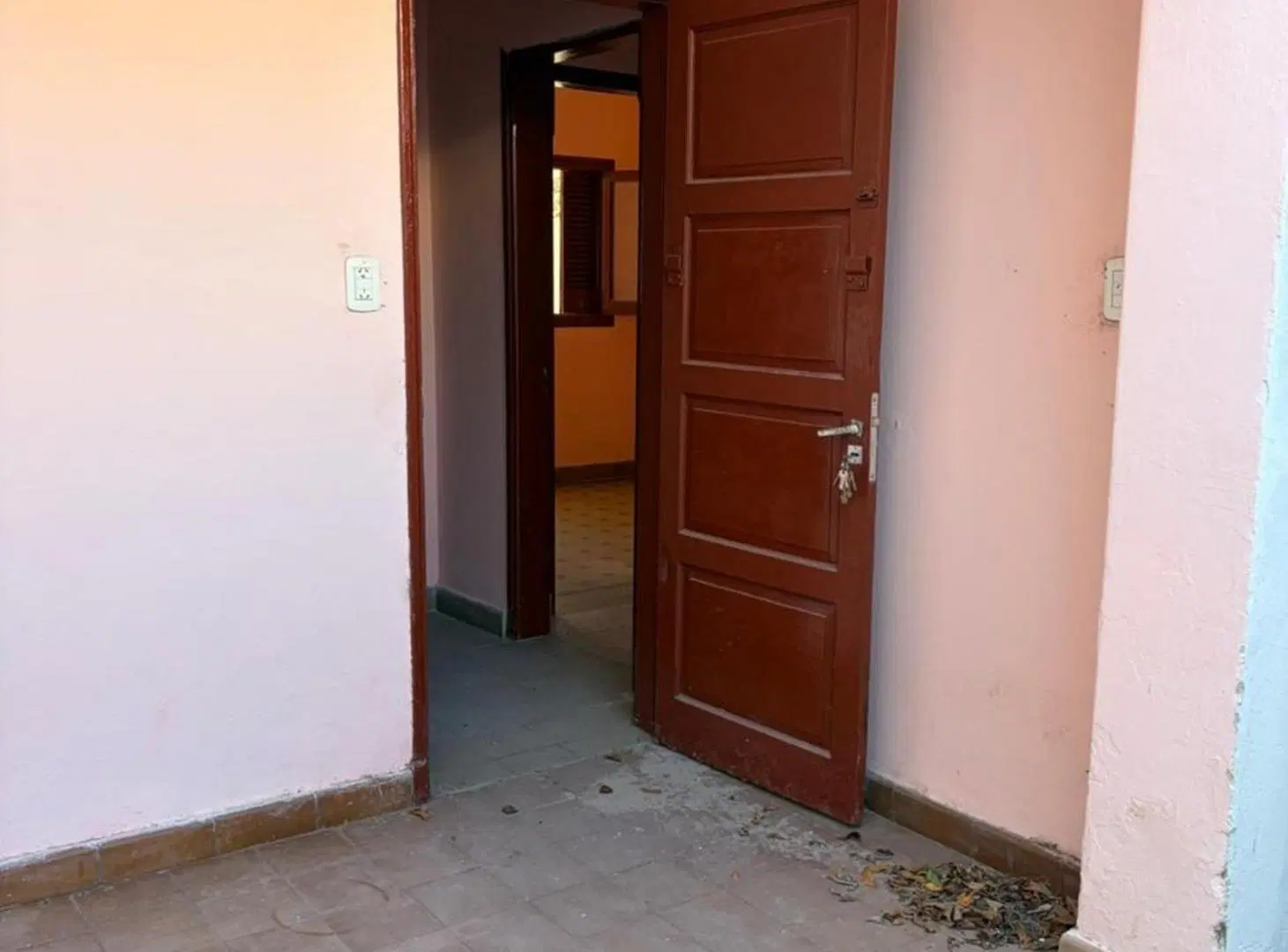 CASA EN BARRIO GUADALUPE 2