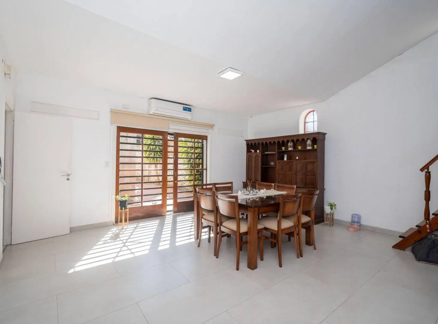 CASA DE 4 DORMITORIOS EN GUADALUPE RESIDENCIAL 2