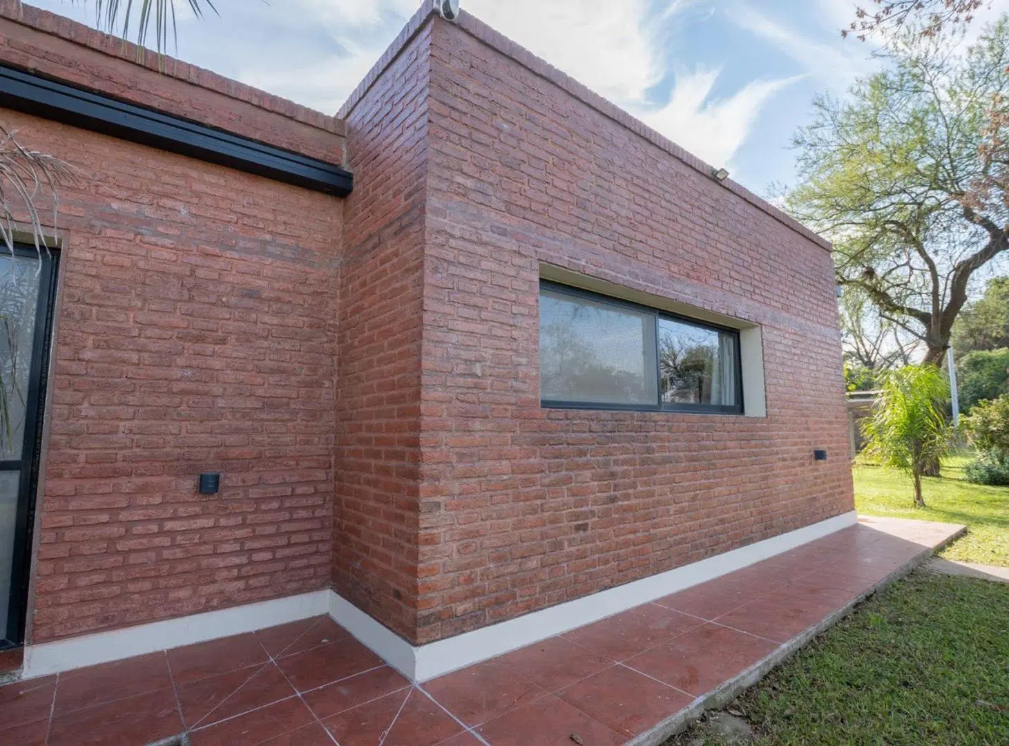 ZONA EL MATE: CASA DE 3 DORMITORIOS CON PILETA 3