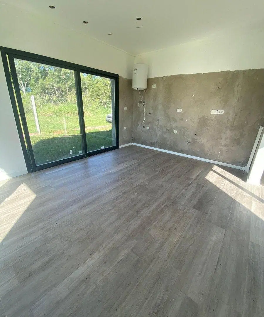 VENTA CASA EN BARRIO PORTAL DEL LEYES/CONSTRUCCION 1