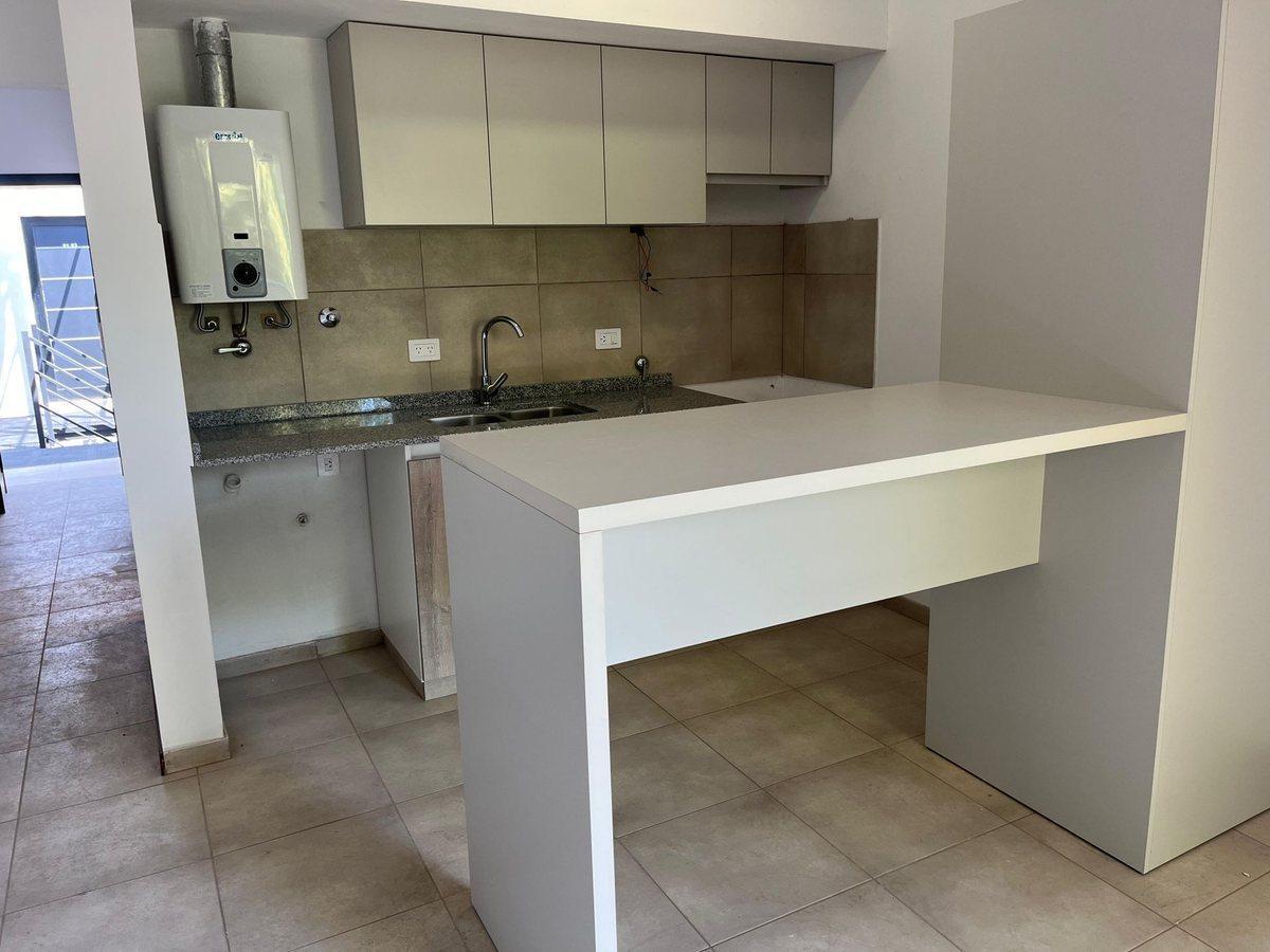 Foto de ALQUILER. Dpto. de un dormitorio en barrio fomento, imagen 2