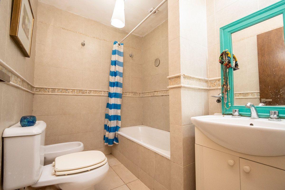 Foto de Celestino VIII. Dpto de 2 dorm y 2 baños. Centro., imagen 4