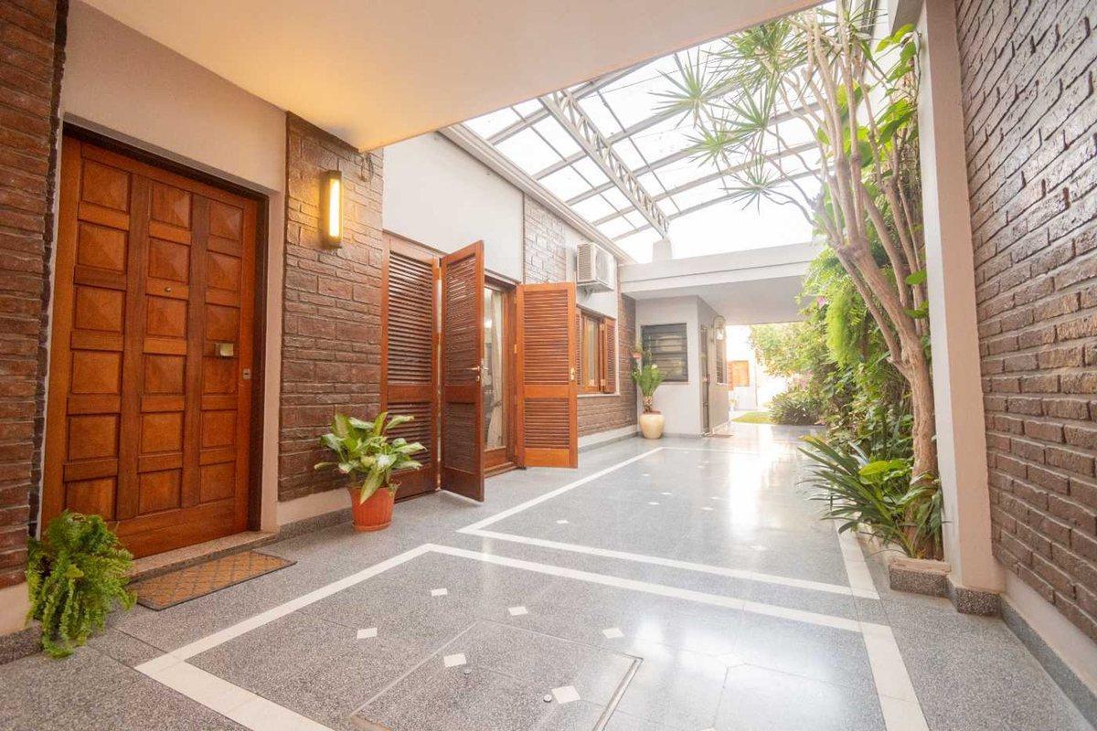 Foto de CASA COMPLETA PARA INGRESAR EN CANDIOTI, imagen 1