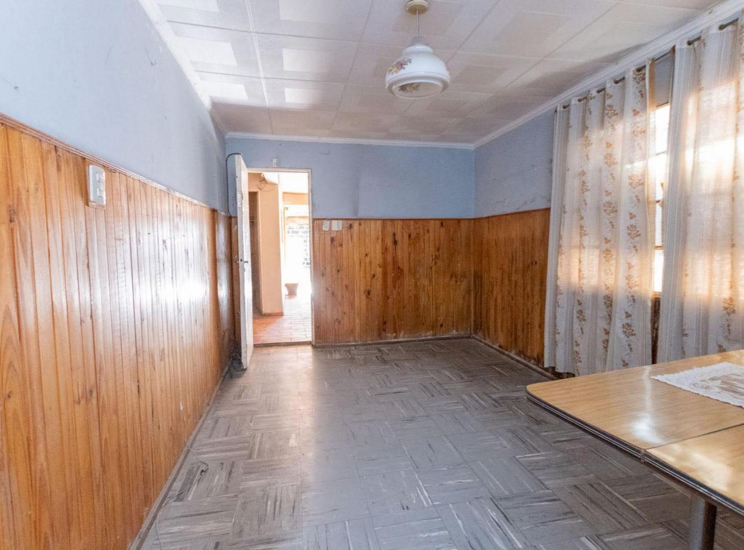 Foto de Oportunidad casa a refaccionar en Barrio Mayoraz, imagen 1