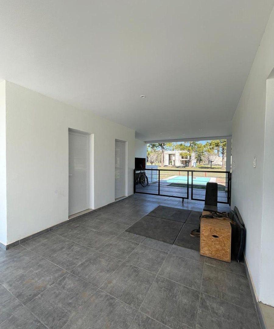 Foto de CASA EN VENTA EN COUNTRY LOS MOLINOS, imagen 4