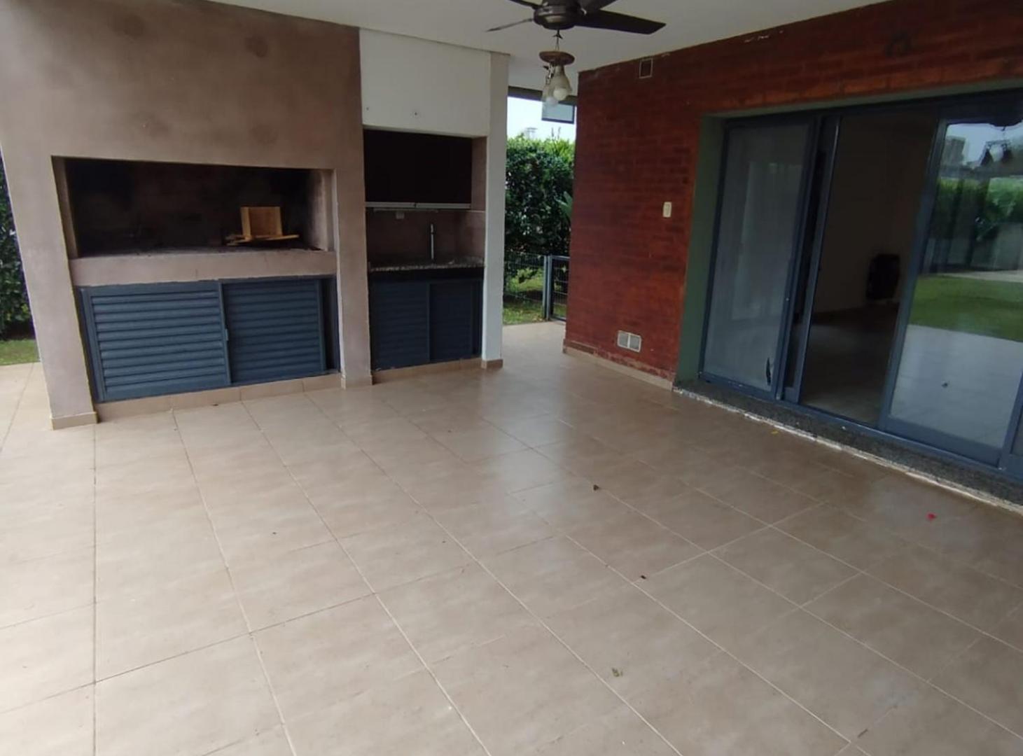 Foto de Casa de Categoría en Altos de la Ribera - Alquiler, imagen 4