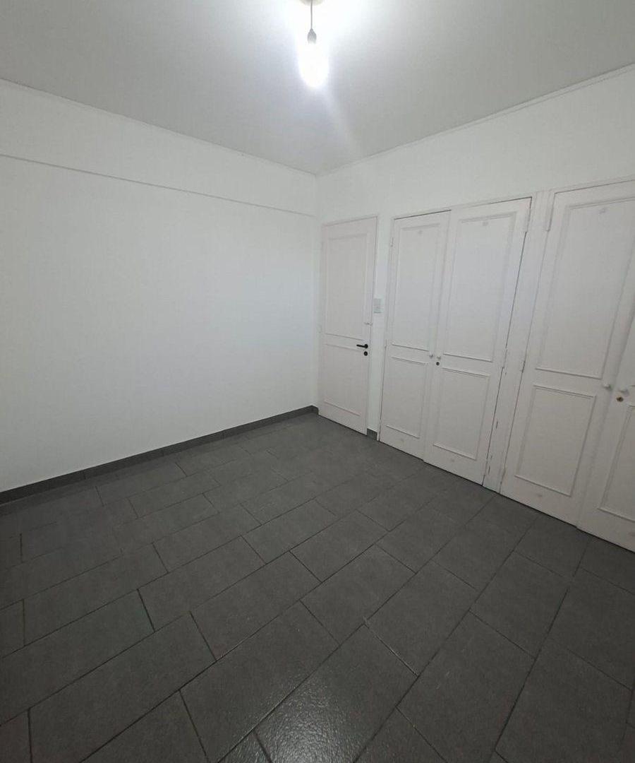 Foto de Dpto renovado amplias dimensiones 2 Dorm., imagen 2
