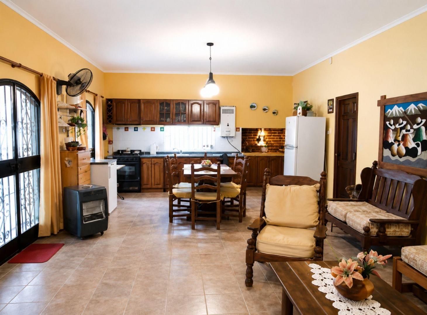 Foto de VENTA CASA QUINTA EN SAUCE VIEJO, imagen 2