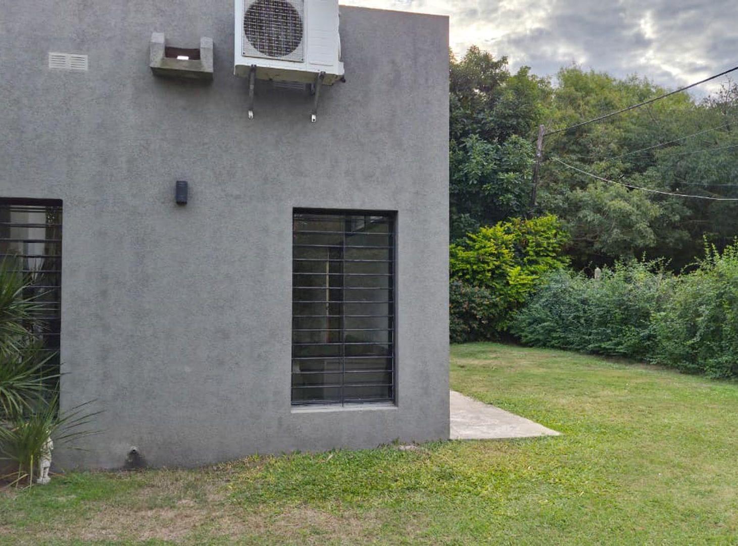 Foto de Casa con pileta Km 10 Ruta 1, imagen 4