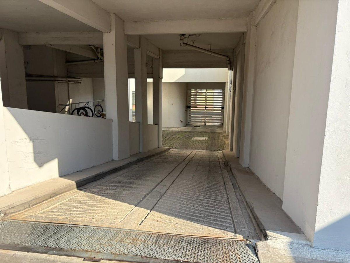 Foto de COCHERA ZONA TERMINAL- EN EDIFICIO NUEVO, imagen 1