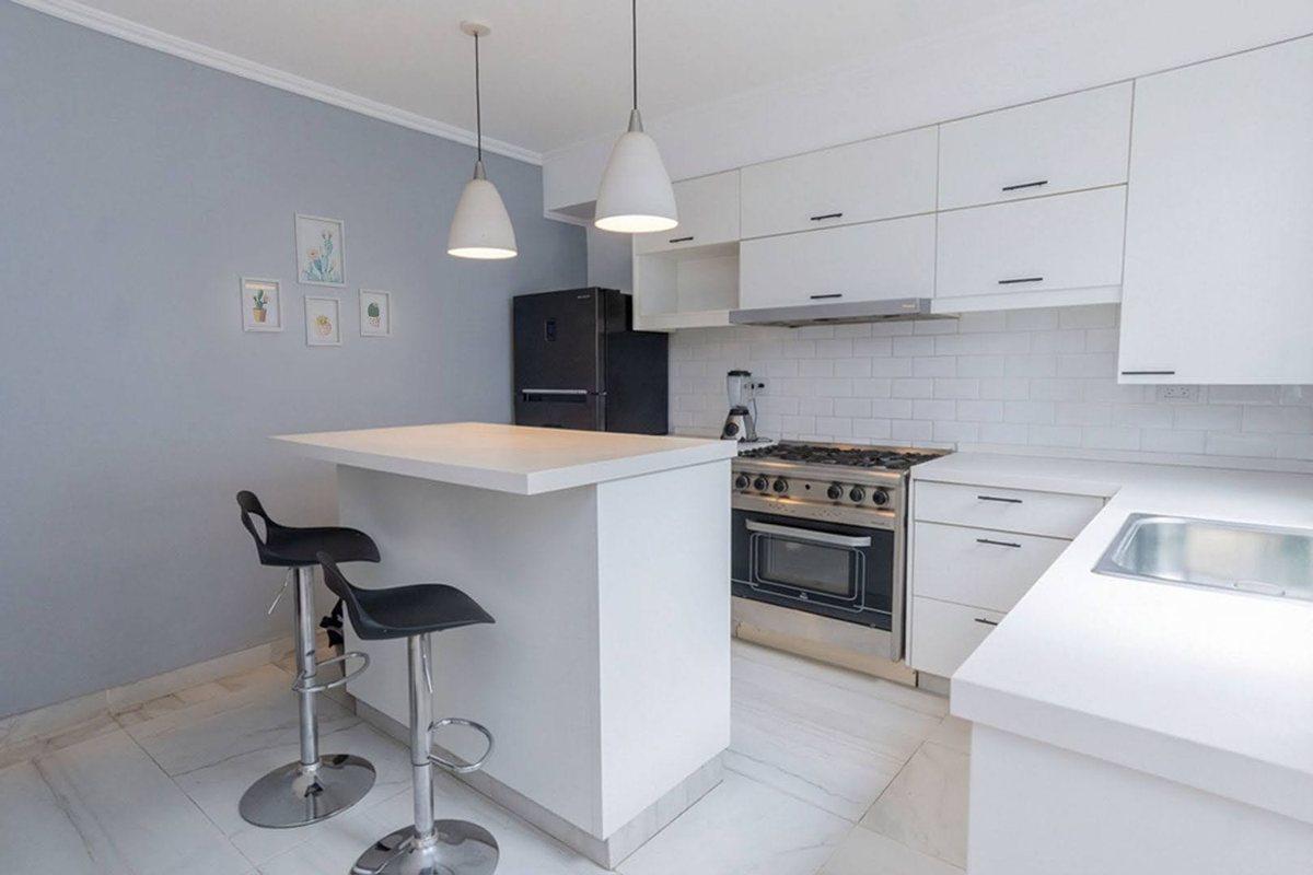 Foto de Casa amplia con 3 dormitorios y cochera Candioti, imagen 5