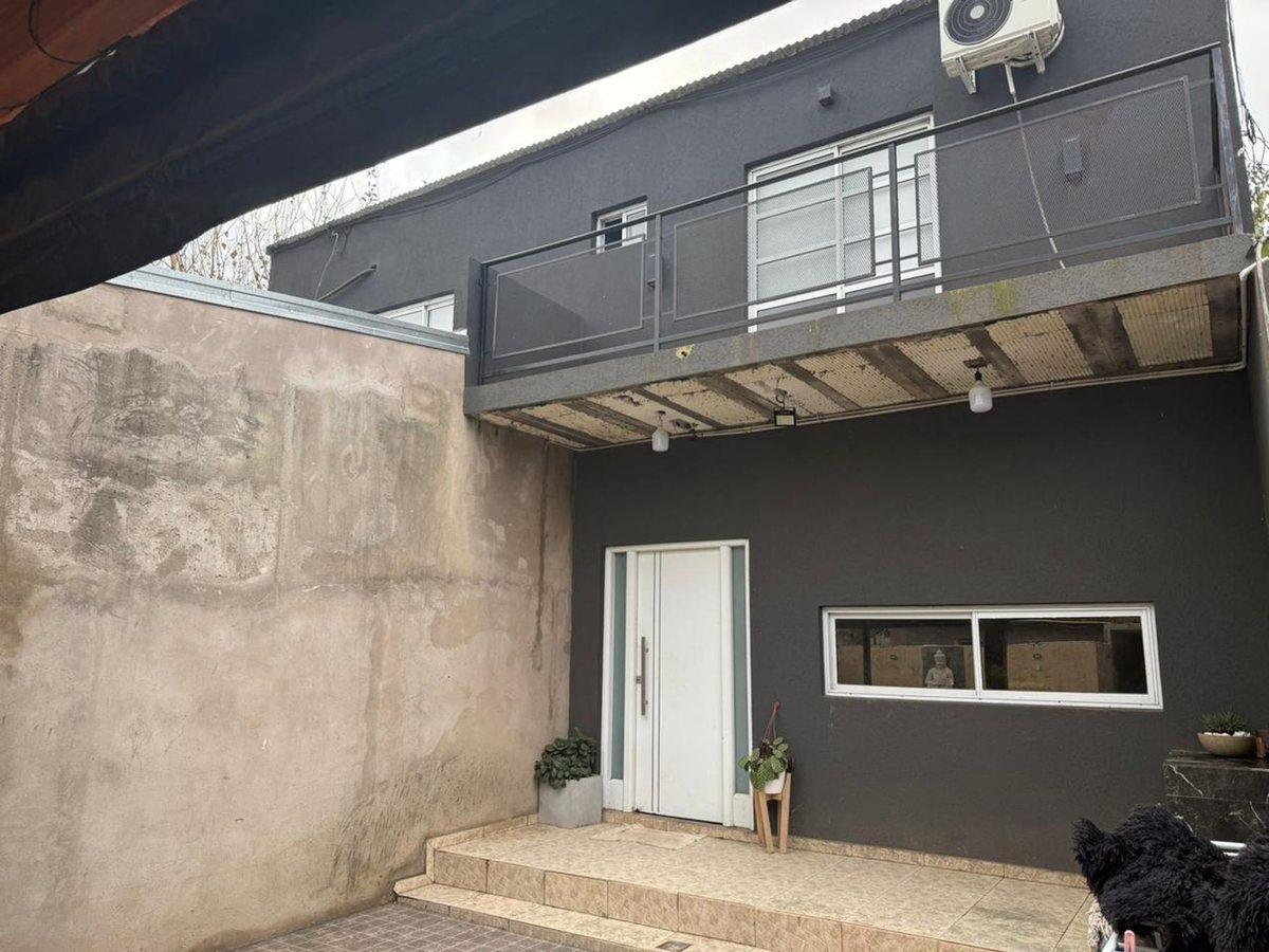 Foto de venta de casa en Z .Norte con cochera patio pileta, imagen 4