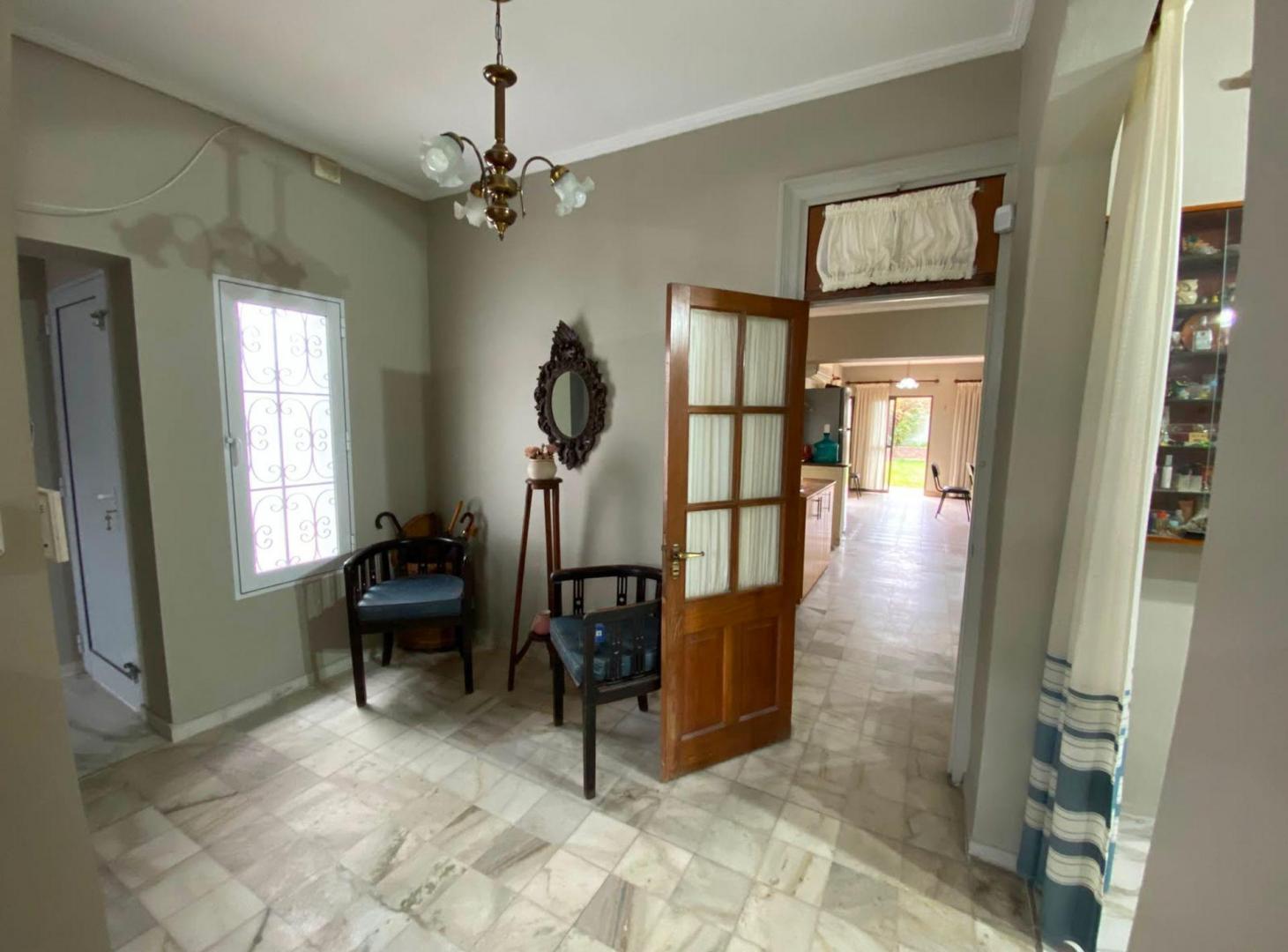 Foto de Casa de 4 dormitorios impecable en el Sur., imagen 4
