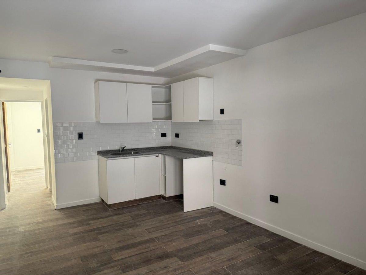 Foto de DEPARTAMENTO DE 1 DORMITORIO Y PATIO, imagen 5