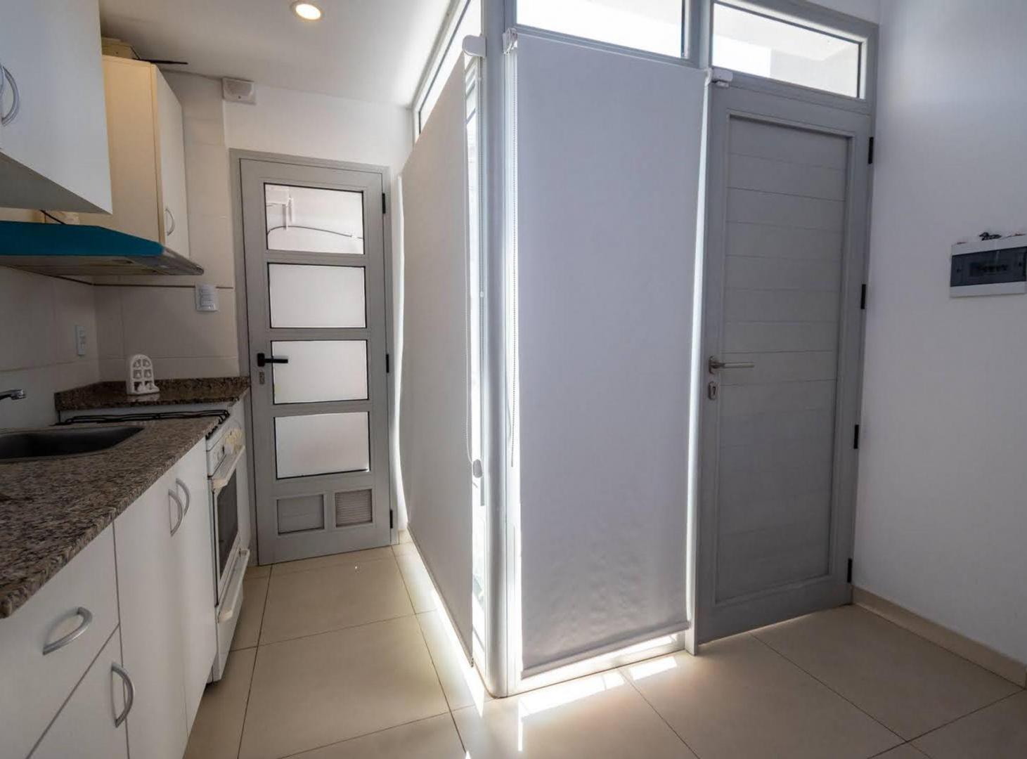 Foto de Se vende Dúplex en Barrio Sargento Cabral!, imagen 5