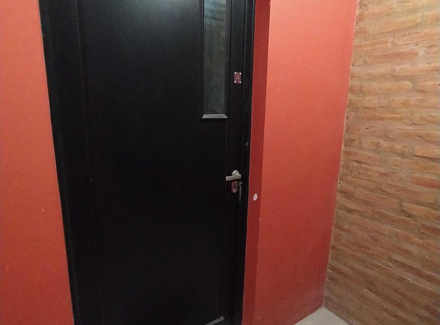 Foto de DPTO DE UN DORMITORIO EN VENTA EN B° STO. CABRAL, imagen 1
