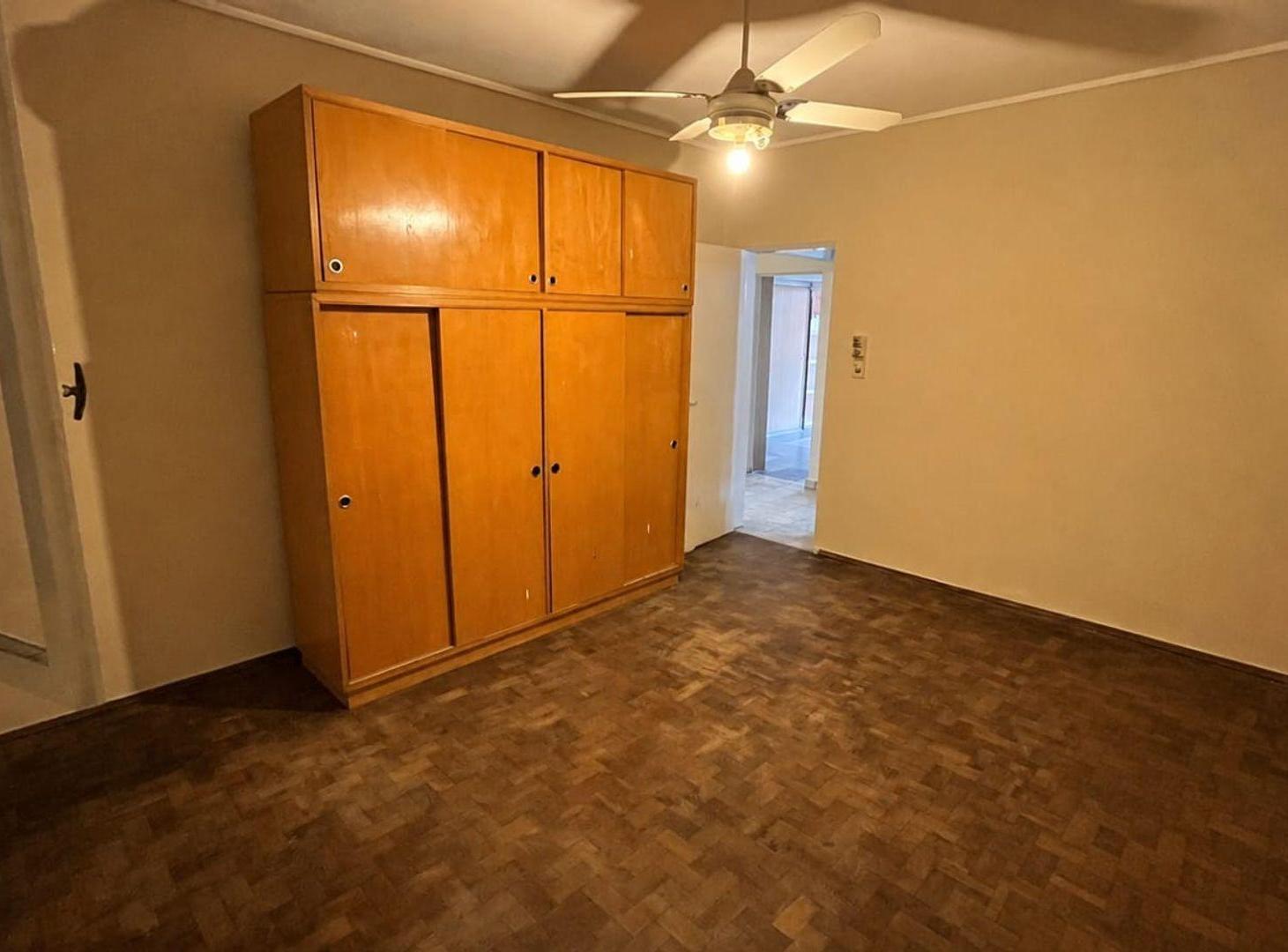 Foto de SE VENDE INTERNO SOBRE PASAJE MARSENGO, imagen 5