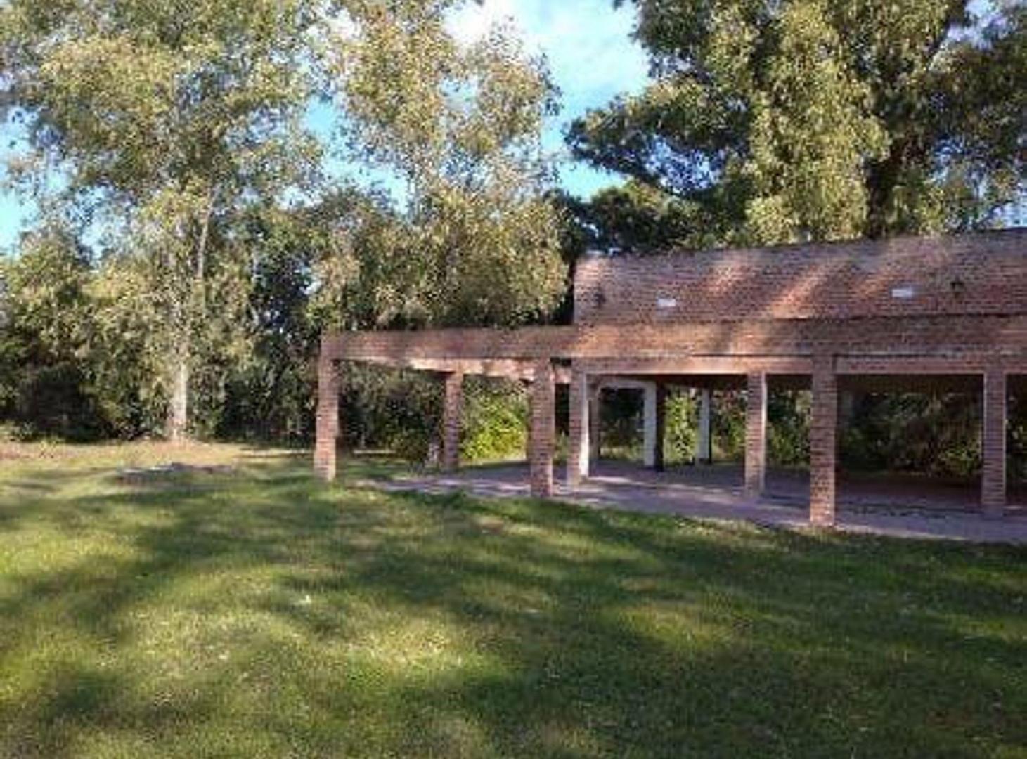 Foto de AMPLIA QUINTA A LA VENTA EN ARROYO LEYES, imagen 1