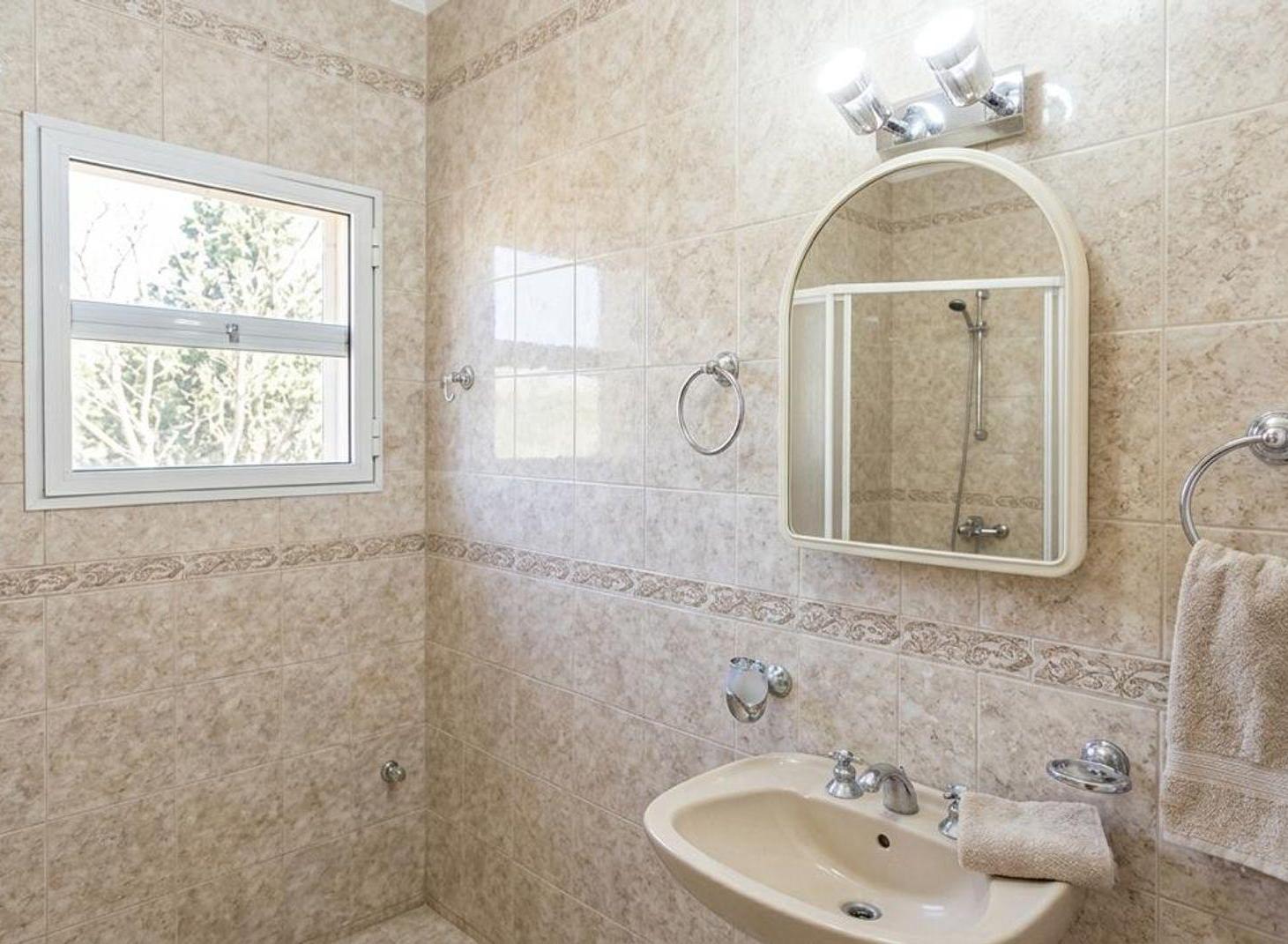 Foto de AMPLIA QUINTA A LA VENTA EN ARROYO LEYES, imagen 5
