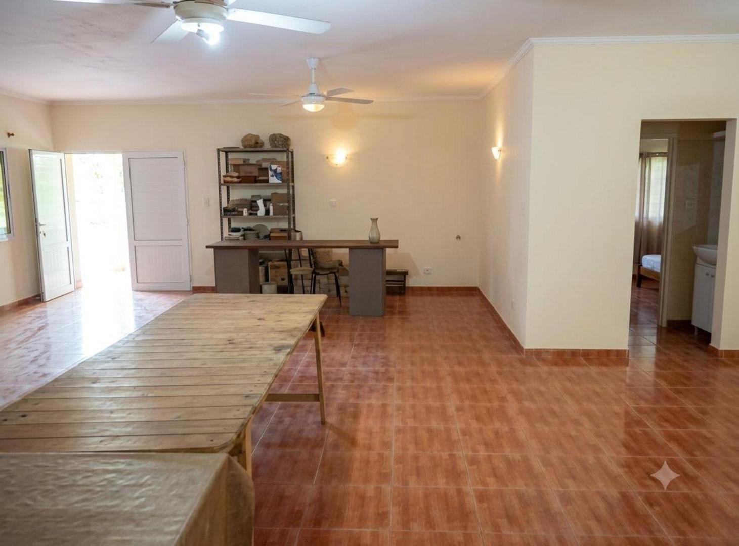 Foto de AMPLIA QUINTA A LA VENTA EN ARROYO LEYES, imagen 2