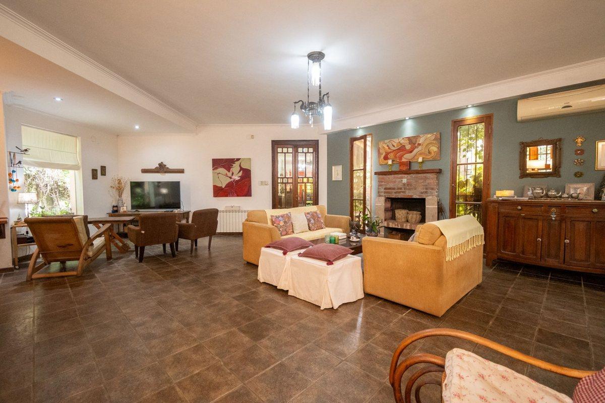 Foto de Casa Quinta con Pileta en Colastiné Norte - 1319m2, imagen 3