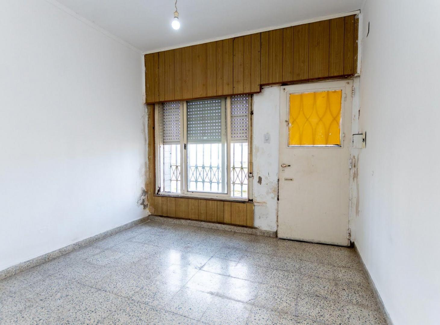 Foto de CASA CON DEPARTAMENTO EN PLANTA ALTA, imagen 2
