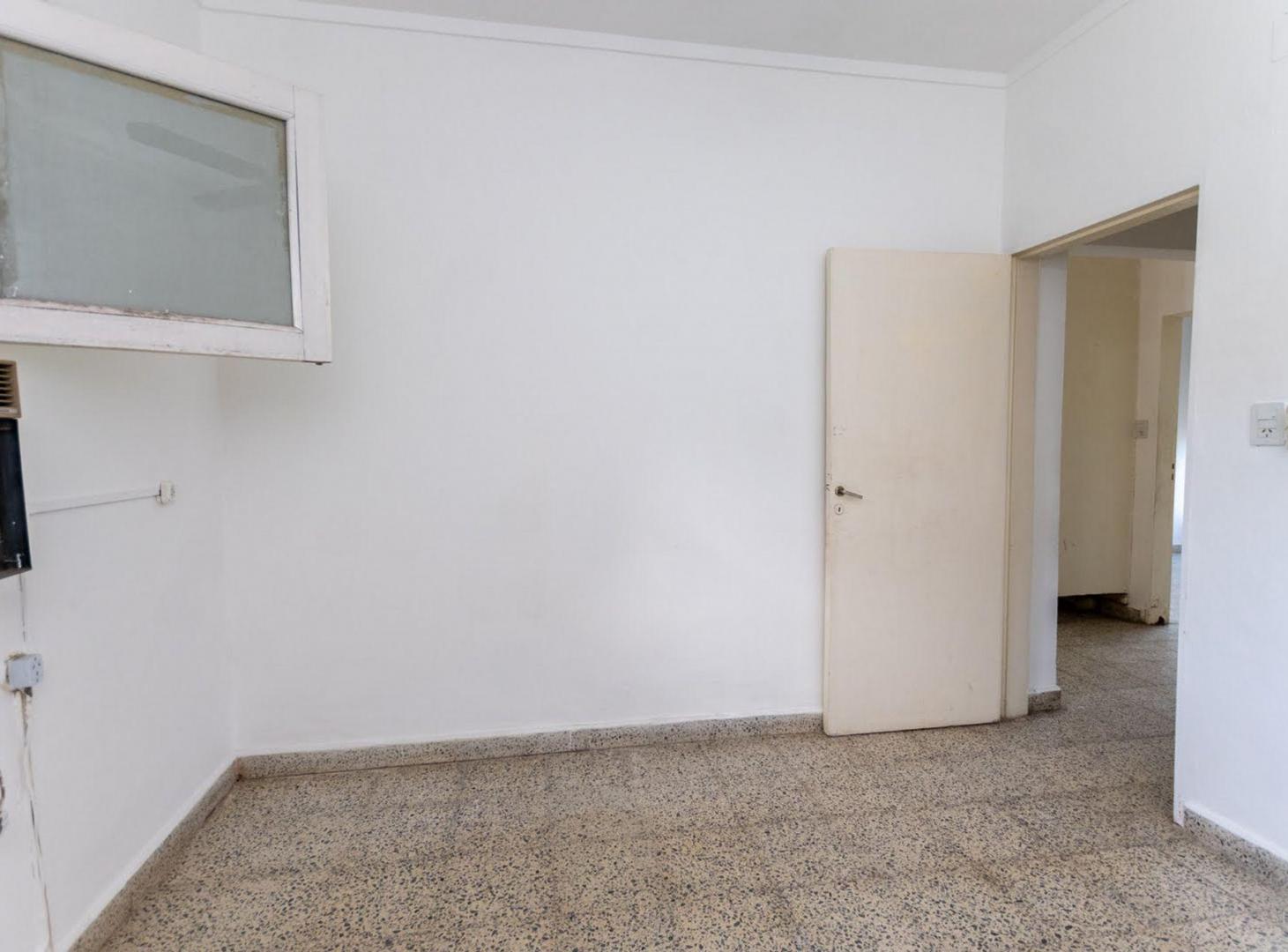 Foto de CASA CON DEPARTAMENTO EN PLANTA ALTA, imagen 5