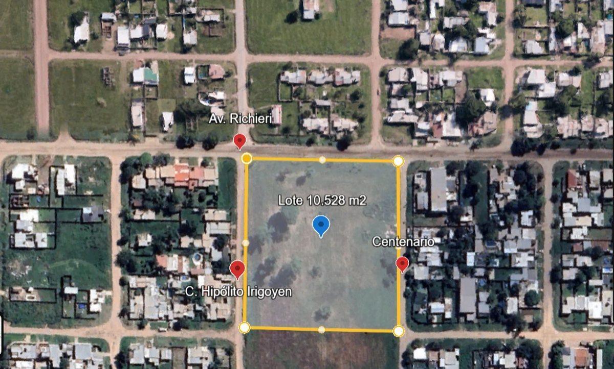 Foto de Terreno Estratégico con Triple Frente Av. Richieri, imagen 1