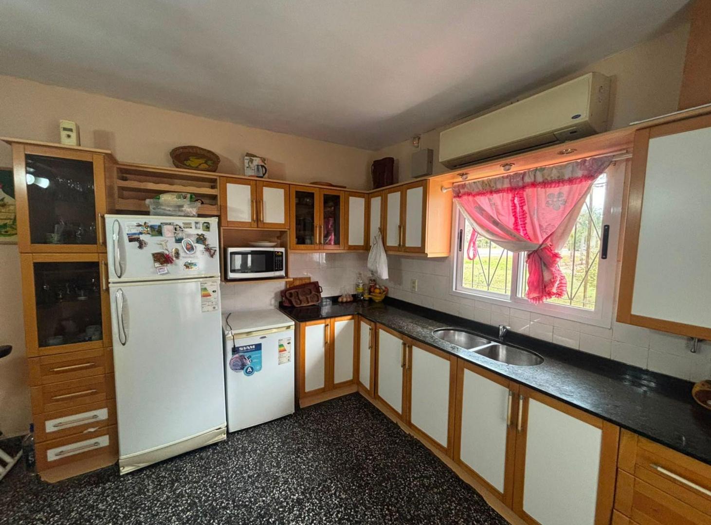 Foto de CASA CON AMPLIO TERRENO EN CORONDA, imagen 4