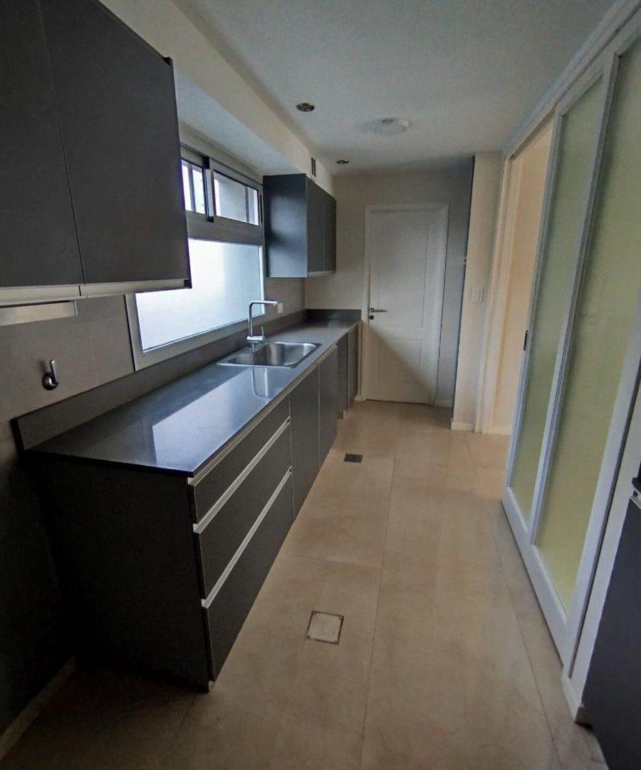 Foto de Dpto de 3 dorm y cochera categoria. Zona Sur, imagen 3