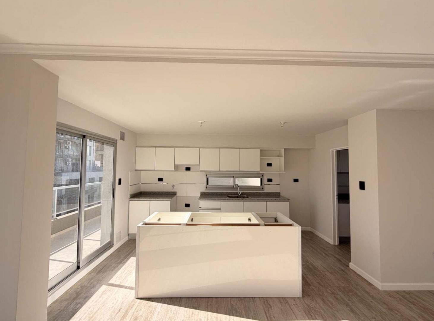 Foto de VENTA PISO DE 2 DORM A ESTRENAR CON COCHERA, imagen 2