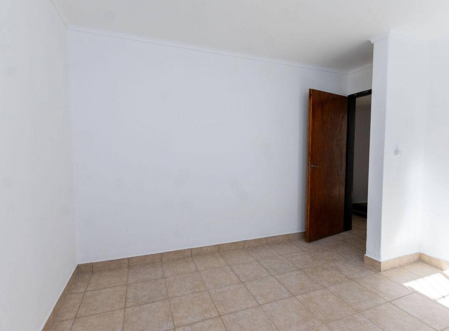 Foto de INTERNO PH 2 DORMITORIOS Y PATIO, imagen 2