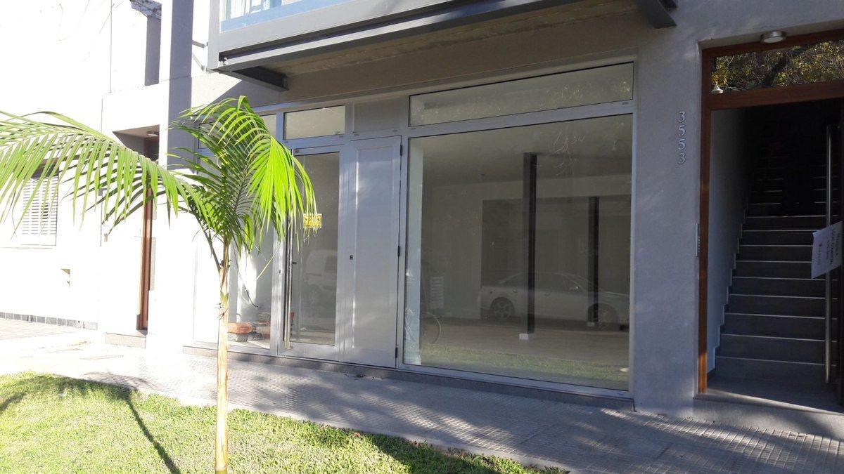 Foto de Local comercial a metros de avenida freyre, imagen 1