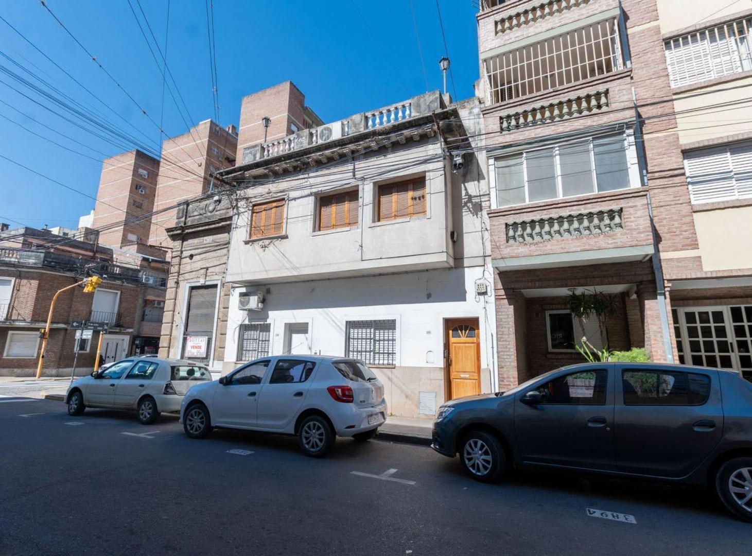 Foto de PLANTA ALTA 3 DORMITORIOS EN EL CENTRO, imagen 3