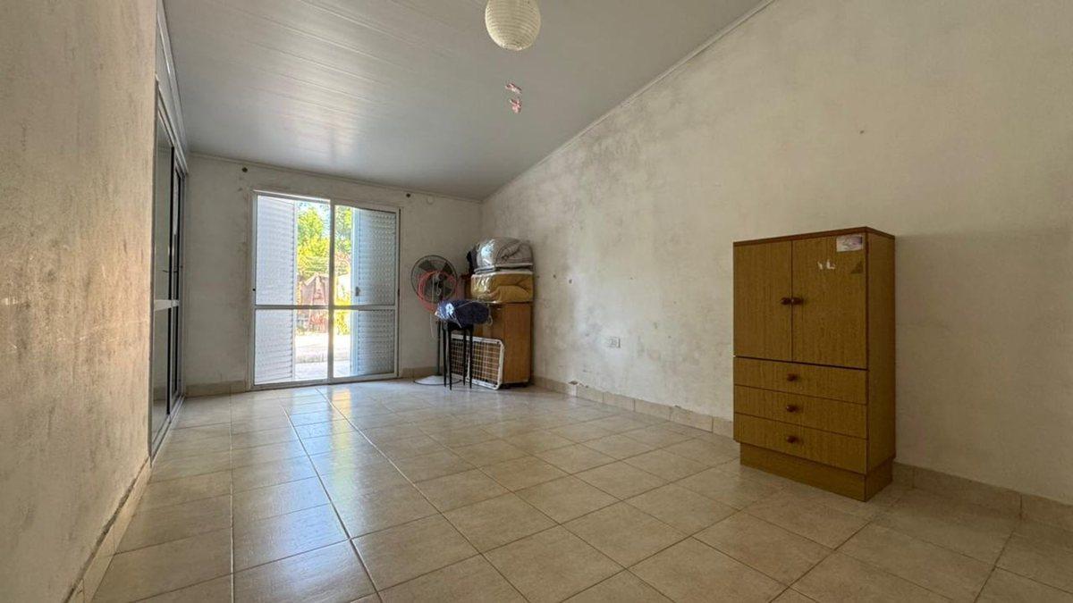 Foto de Casa en venta de 3 dorm, patio y pileta en SJN, imagen 2