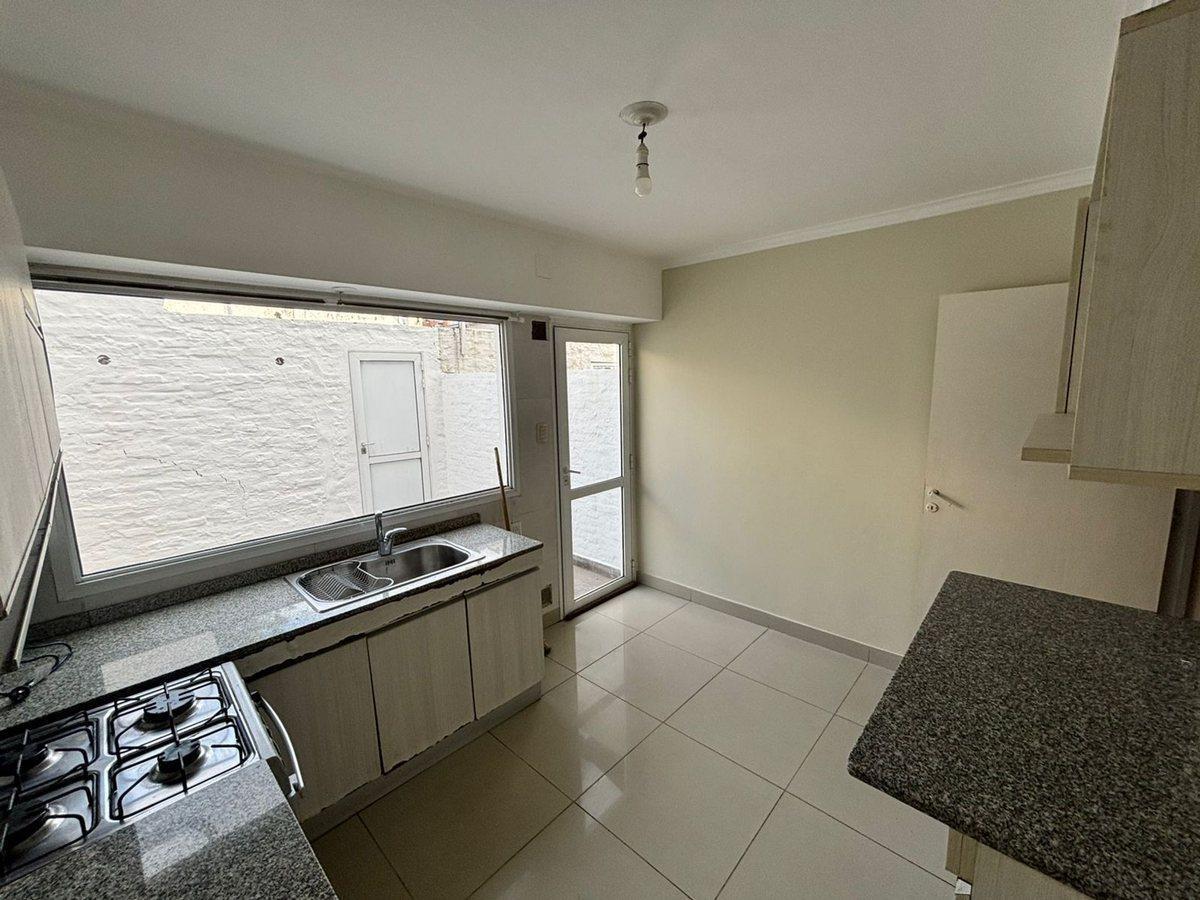 Foto de Dúplex con cochera en venta – Zazpe y Cruz Roja, imagen 5