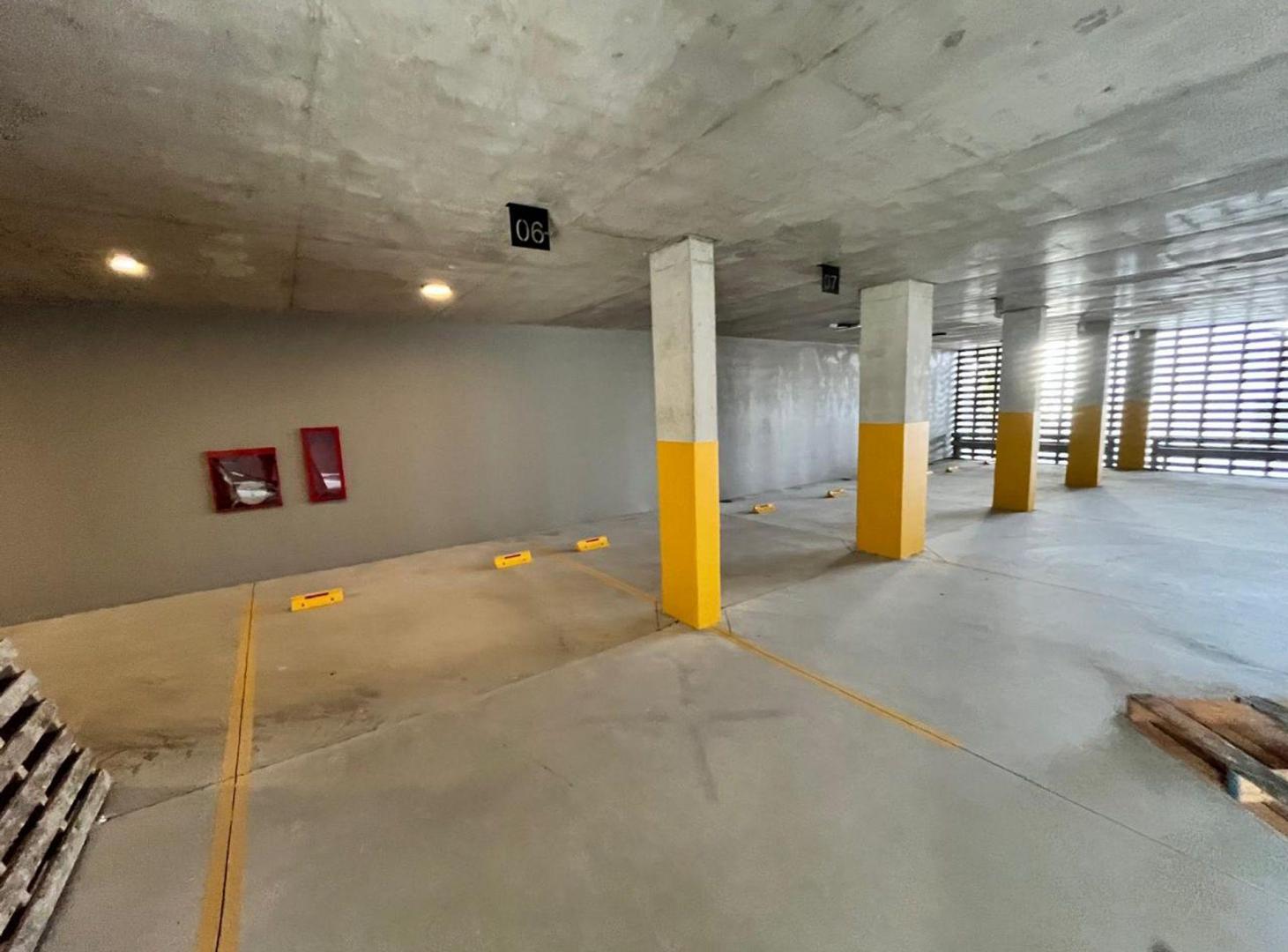 Foto de Cochera en Venta – Zona Constituyentes, imagen 3